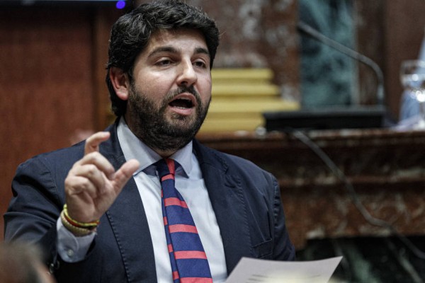 Miras acepta el decálogo de medidas de Conesa, pero avisa: 