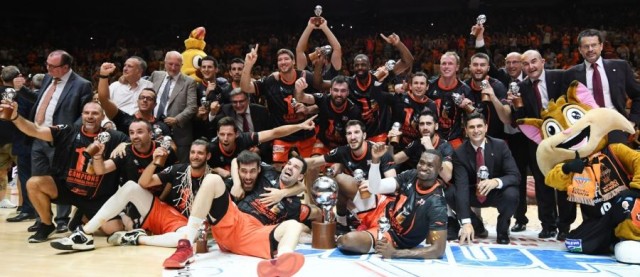 El Valencia Basket celebra la década mágica que inauguró la Eurocopa de 2010
