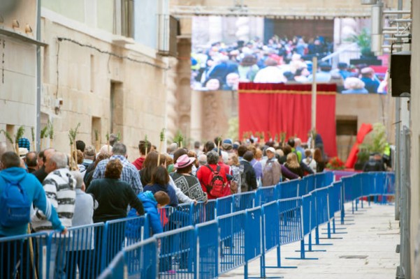 Nueve asociaciones de fiestas de Alicante piden al Gobierno que deje salir a la Santa Faz 