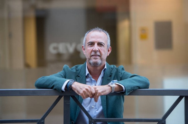 Tiempo para la gestión, no para la política