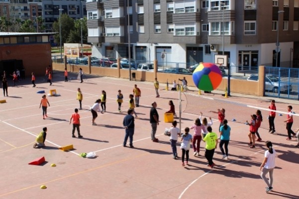 Borriana celebrará una gran fiesta de cumpleaños para los menores que han pasado este día en casa