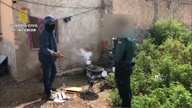 La insolidaridad en tiempos de coronavirus en la Región: fiestas en la calle, barbacoas y notas amenazantes 
