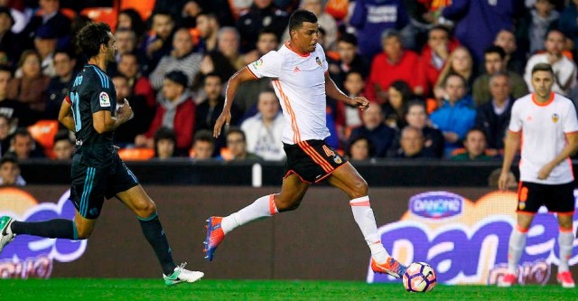 El director deportivo de Sao Paulo explica que el fichaje de Santos es una 