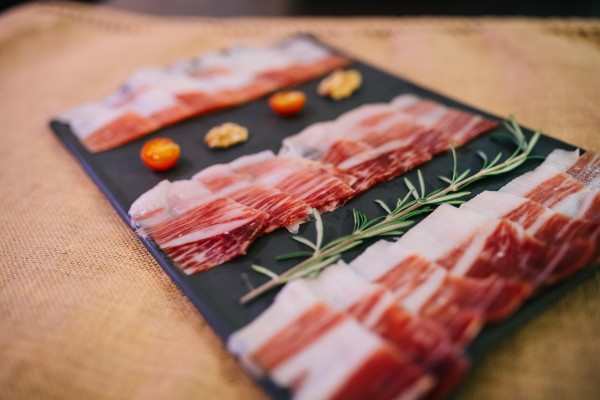 Guía para comer bien en València sin salir de casa