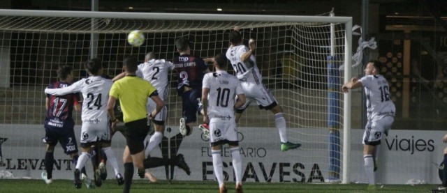 La RFEF plantea un play off exprés para ascender en Segunda B y en Tercera y suprimir los descensos