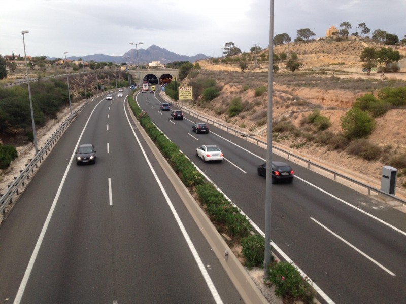 La DGT prevé unos 89 millones de desplazamientos en las carreteras este verano