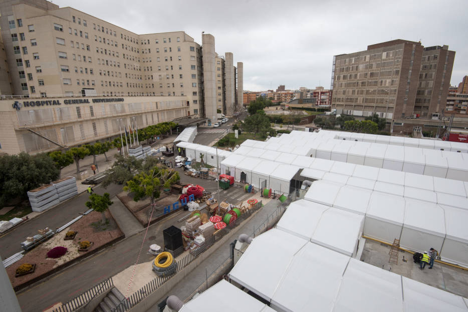 'Domingo de resurrección' entre el personal sanitario en cuarentena en Alicante
