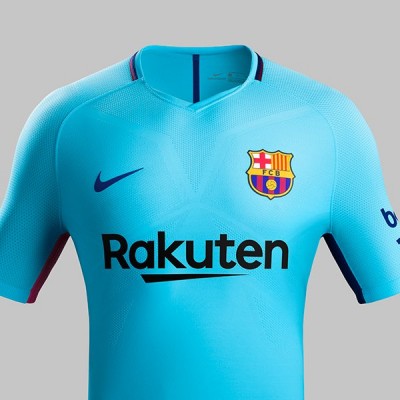 El azul vivo y referencias a su cultura protagonizan la segunda equipación del FC Barcelona