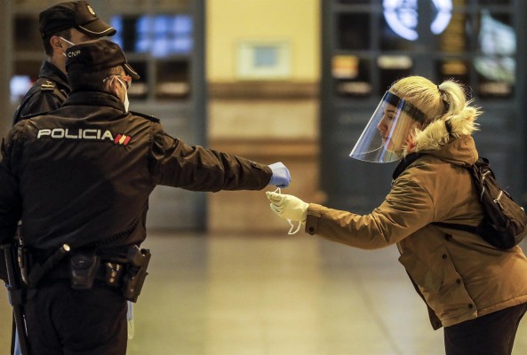 España registra 567 muertos en las últimas 24 horas, 50 más que el día anterior