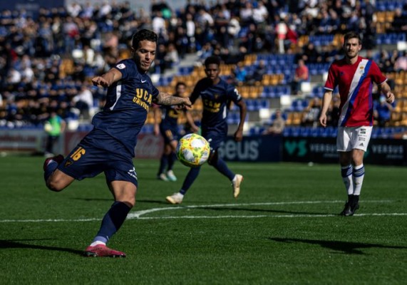 El UCAM CF anuncia un ERTE para sus empleados y el filial tras la rebaja de sueldos al primer equipo