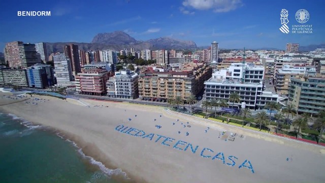 El confinamiento a vista de dron: playas vacías en plena Semana Santa