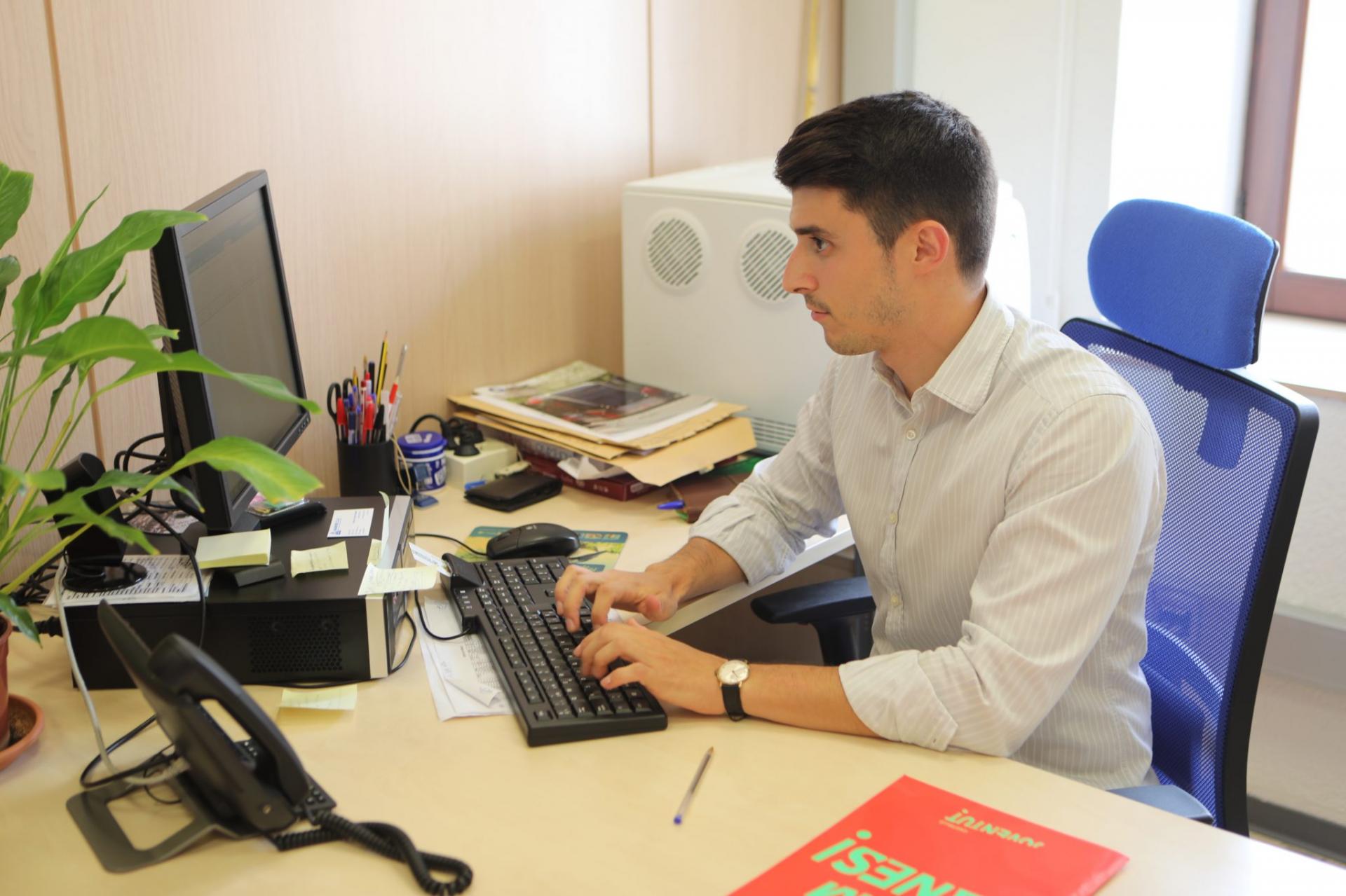 Castelló oferta un curs d'anglés on line per a millorar la formació dels joves de 12 a 30 anys