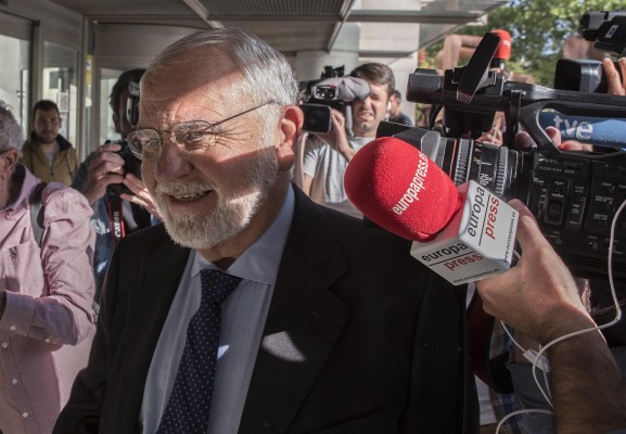 La política valenciana lamenta la muerte de Cotino