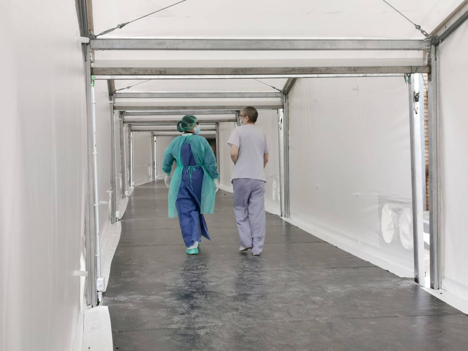 Hospitales de campaña, listos esta semana a falta de telecomunicaciones