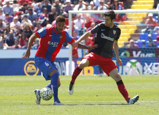 El Levante vende a Víctor Camarasa al Real Betis