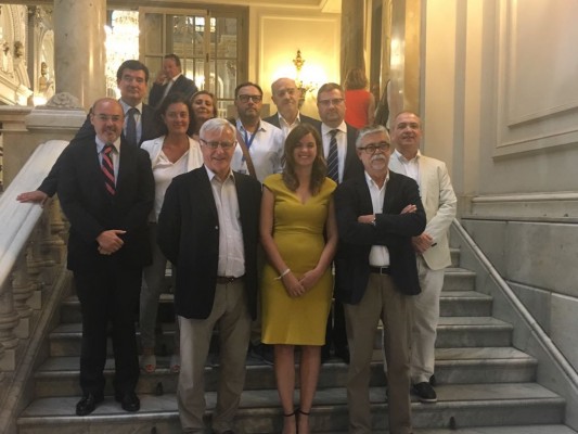 València aprueba por unanimidad el Plan de Turismo en favor de un modelo 