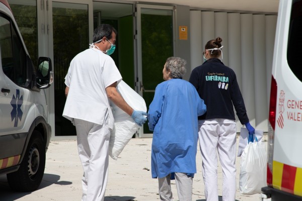 Sanidad anuncia 367 nuevos contagios en la Comunitat con 313 altas y 29 muertes más 