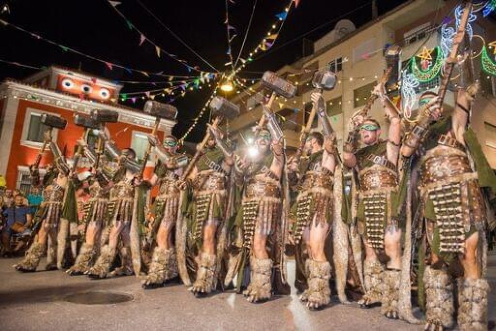 Desfile deMoros y Cristianos de Rojales. Foto: AP - 