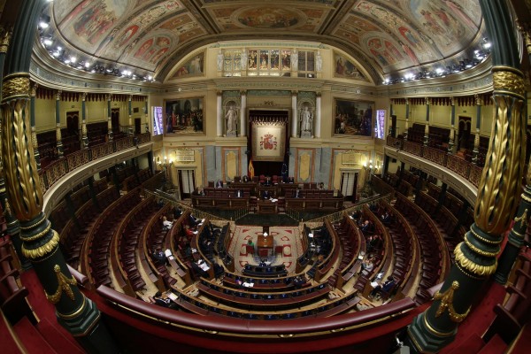 El Congreso respalda una nueva prórroga de 15 días del estado de alarma, con Vox y la CUP en contra
