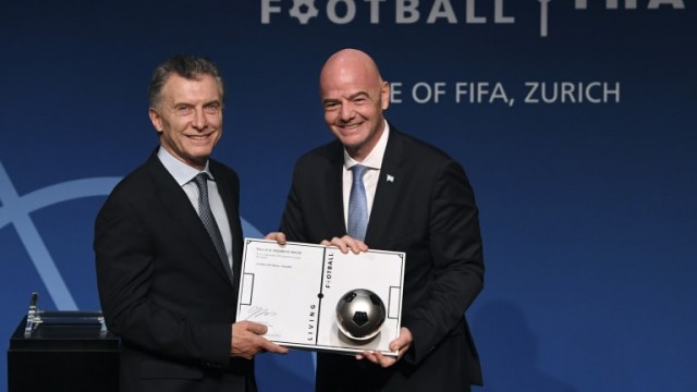 La FIFA llama a usar la tecnología para apoyar necesidades educativas de niñez