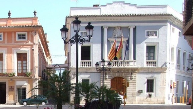 El Departament de Serveis Socials de Carcaixent atén a prop de 1.000 persones per la crisi del virus