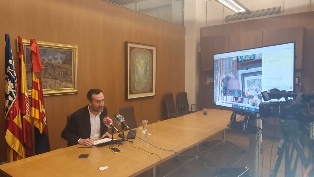 Elche espera que las ayudas del plan de estímulo 

económico lleguen 3.500 autónomos 