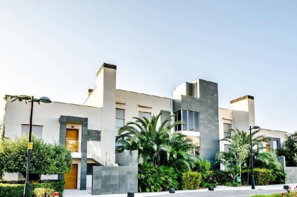 Un hotel de Alicante ofrece un espacio de descanso a los efectivos que controlan el confinamiento