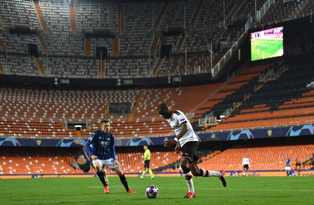 El Valencia CF, un mes sin jugar al fútbol