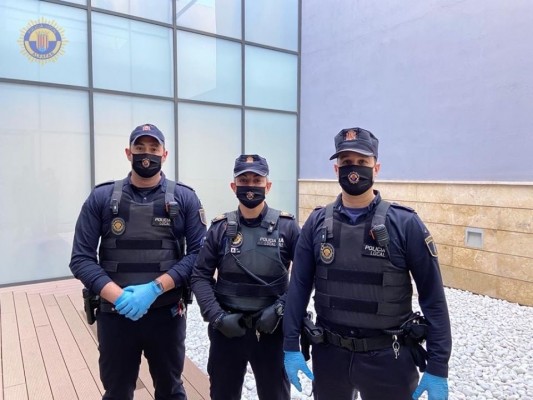 Luanvi distribuye más de 13.000 mascarillas entre ayuntamientos y cuerpos de policía 
