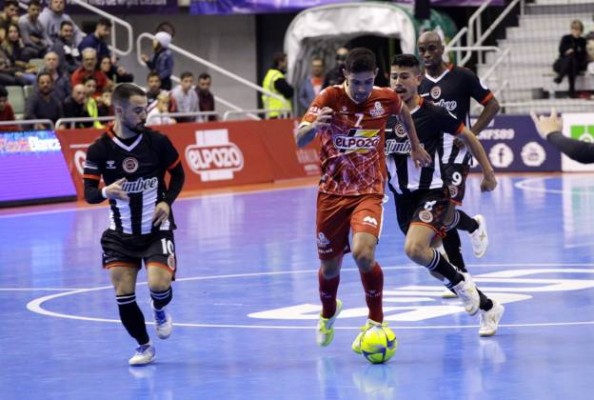 La Liga para ElPozo y Jimbee volvería el 5 de junio y acabaría en agosto, según un borrador de la LNFS