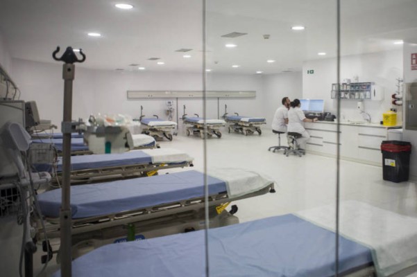 Sanidad pide propuestas a la privada para planificar la vuelta de la actividad quirúrgica