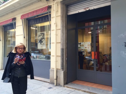 La librería Valdeska se despide con una exposición efímera con LUCE y José Luis Cremades 