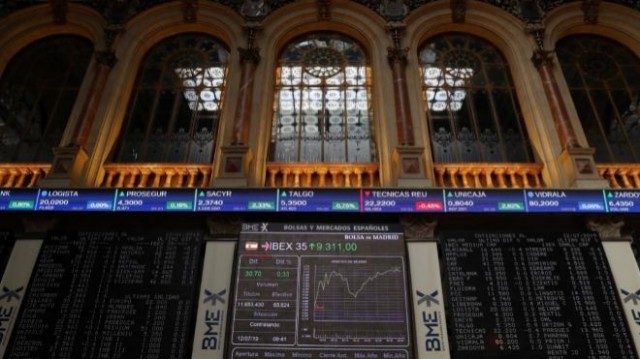 El Ibex logra mantener los 7.000 puntos en una jornada de optimismo