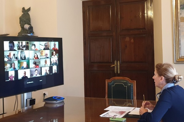 Castelló analiza las medidas contra el Covid-19 y el mantenimiento de los servicios por vías telemáticas