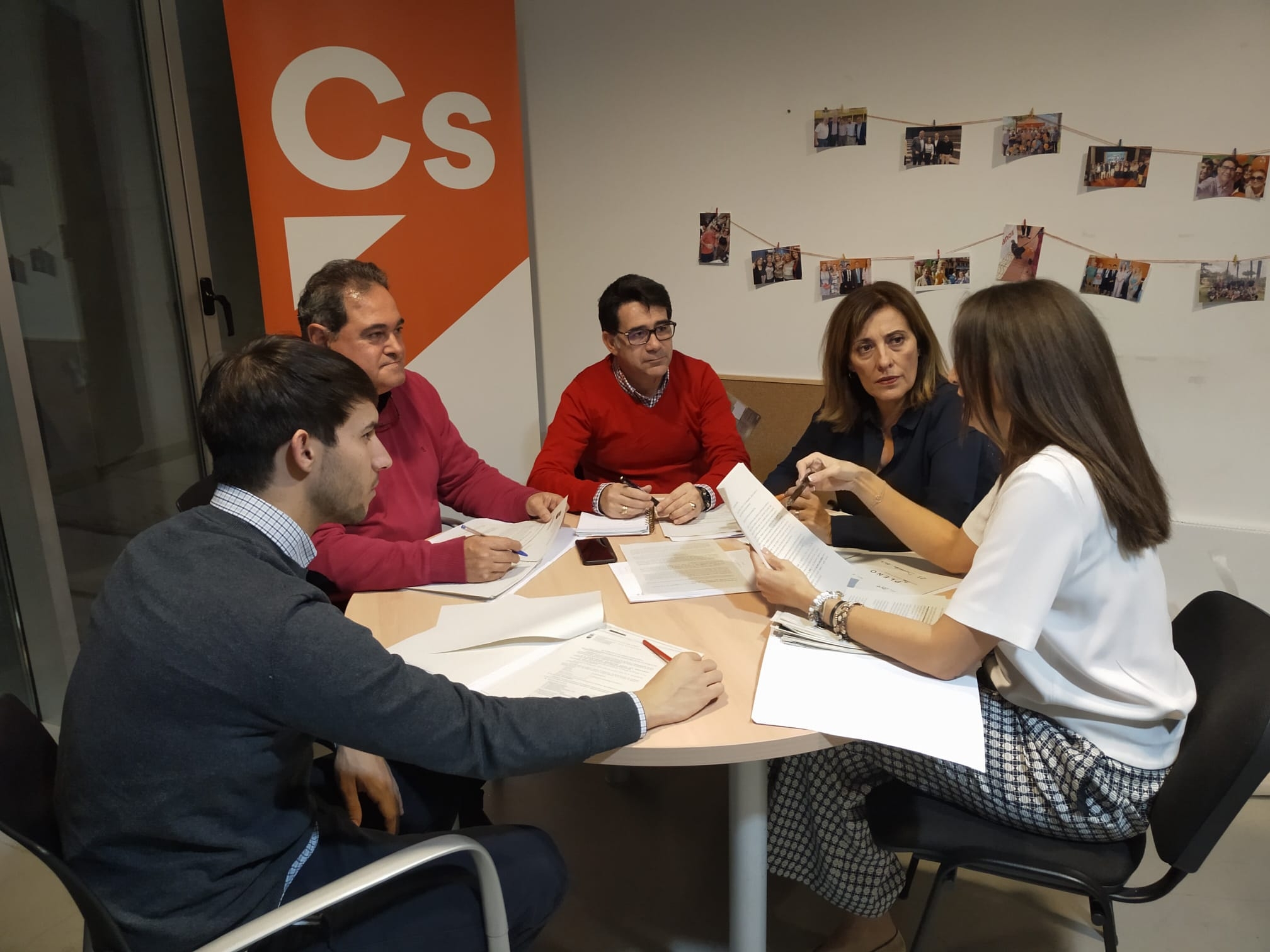 Ciudadanos denuncia la falta de reforma y reglamento para las viviendas de emergencia social