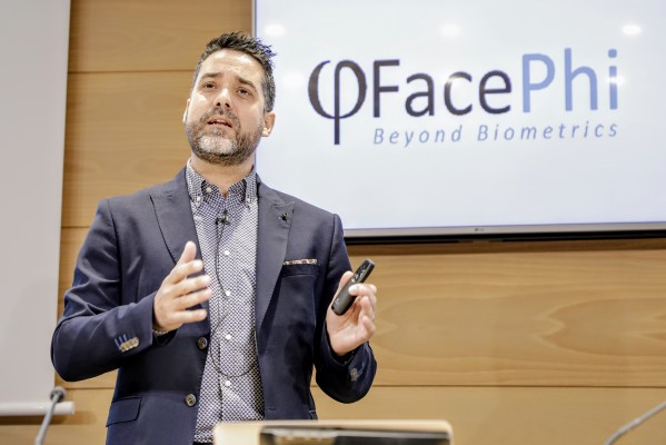 El coronavirus dispara el interés por la tecnología 'contactless' de la cotizada alicantina FacePhi
