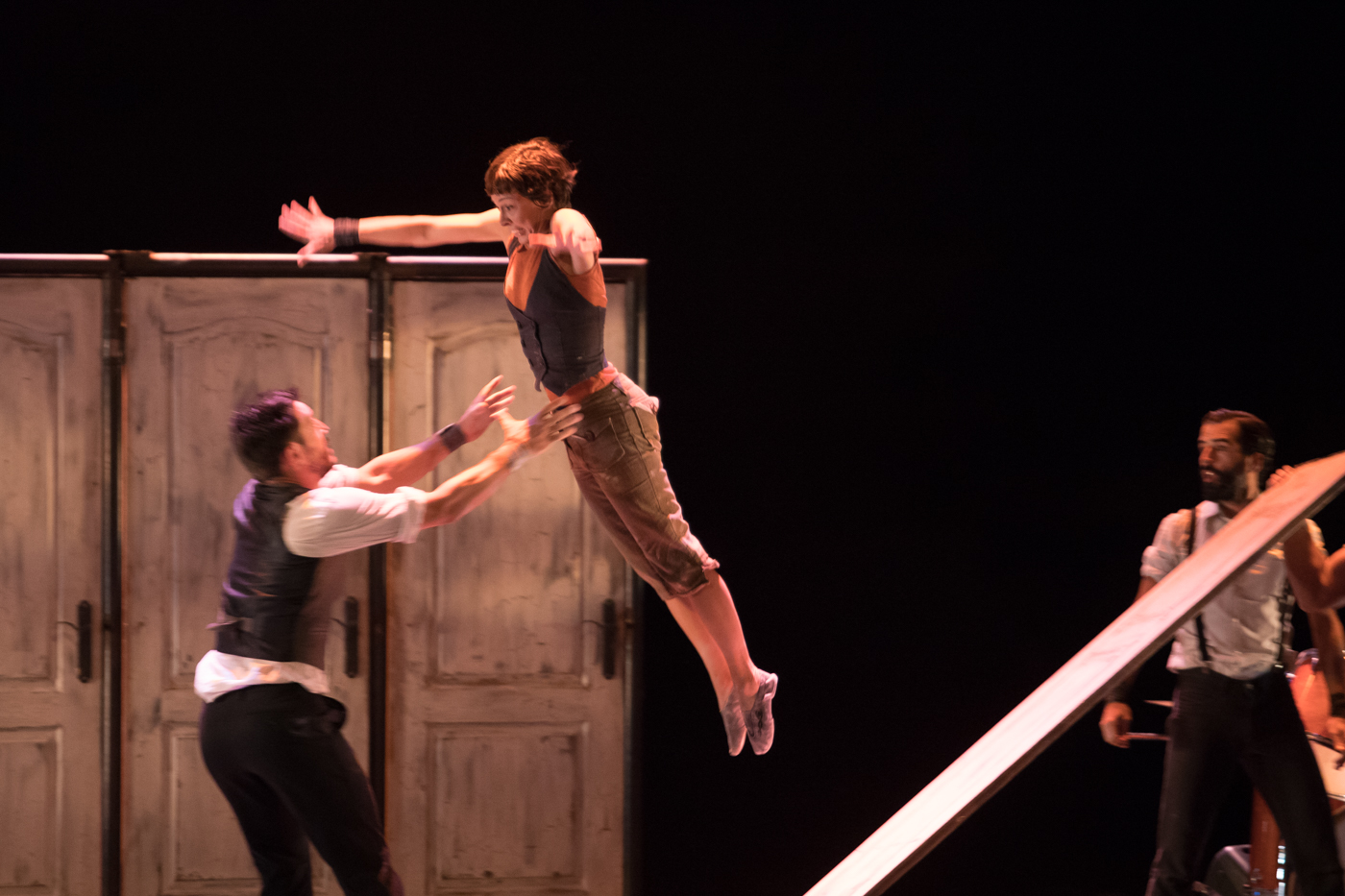 Acció Cultural planea una adjudicación 'exprés' de ayudas a las artes escénicas