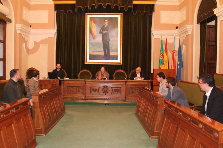Los 'pesos pesados' del Fadrell asumen el control del Ayuntamiento de Castelló ante la crisis sanitaria