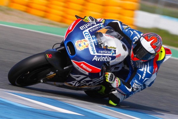 Barberá el más rápido en condiciones de agua, Dovizioso durante la jornada