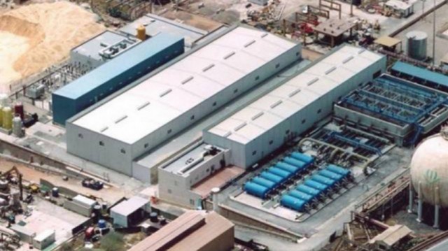 Un abogado reclama 165.000 euros al Gobierno regional por su labor en la planta de Escombreras
