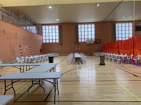 Alicante habilitará un campo de fútbol para las necesidades de higiene de personas sin hogar