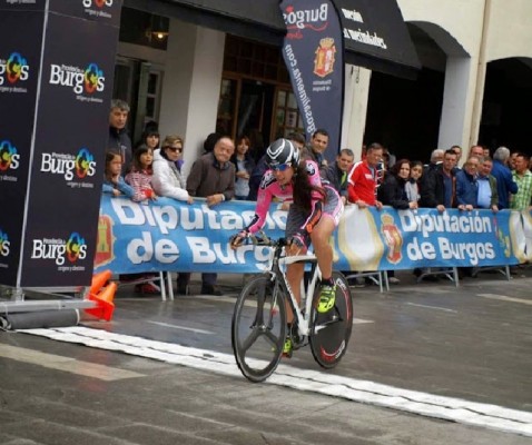 Sandra Alonso se propone como meta para el 2016 participar en el Europeo y en el Mundial