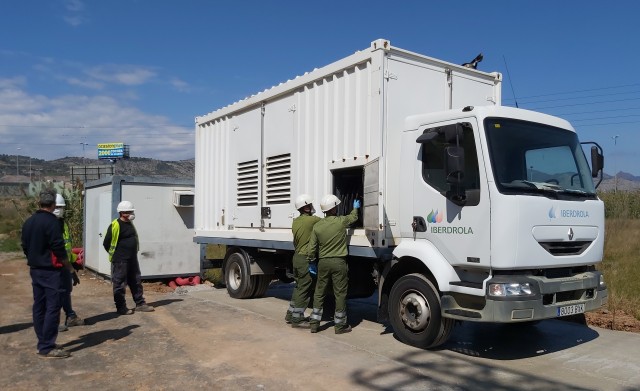 Iberdrola garantiza el suministro al hospital de campaña de Castelló con un grupo electrógeno