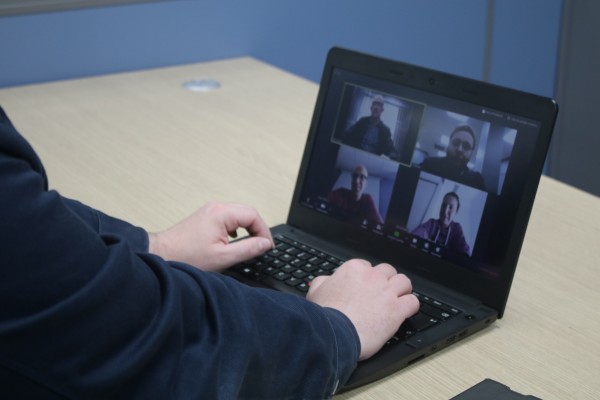 El Ayuntamiento de Onda habilita las reuniones telemáticas para seguir atendiendo a los vecinos

