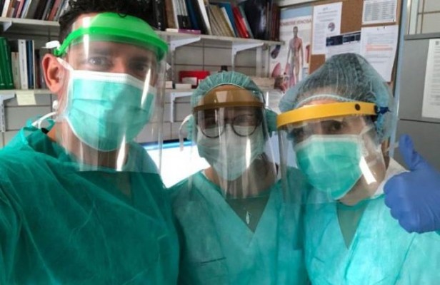 Más de 15.000 'makers' crean material sanitario de manera altruista