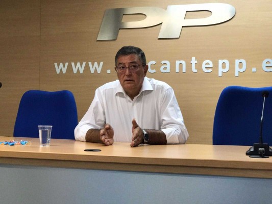 Francisco Maestre, a la heroica en el PP de Alicante: promete más atención al afiliado y a los interventores