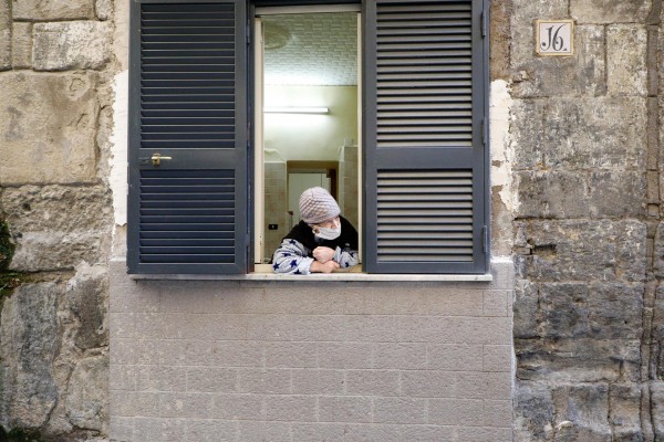 Italia supera los 115.000 casos y roza los 14.000 fallecidos por coronavirus