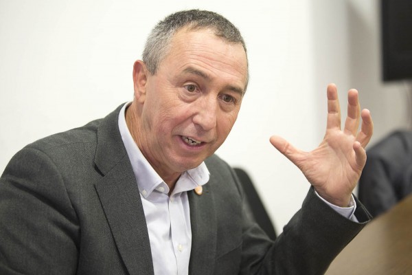 Nueva prioridad de Compromís: una Proposición de Ley que tumbe los horarios comerciales del PP