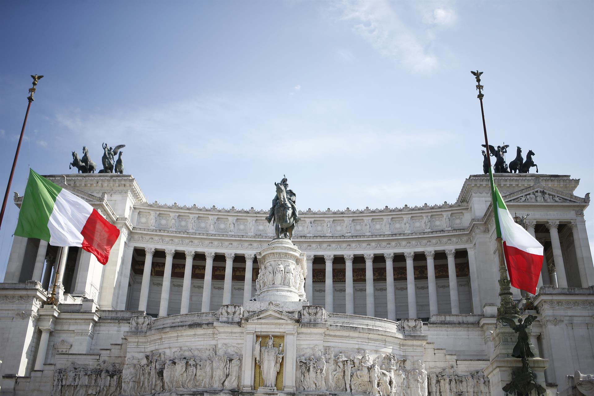 Italia suma casi 3.000 casos más y más de 700 muertos en las últimas 24 horas