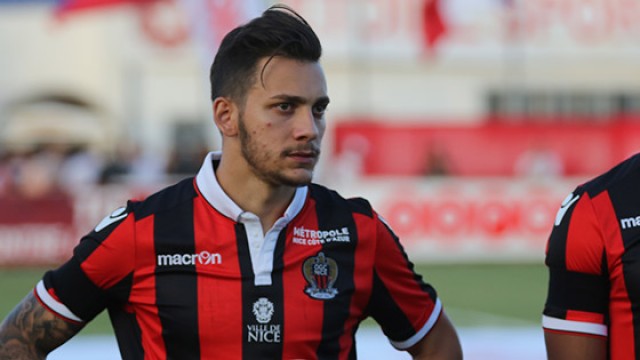El Stuttgart ficha al griego Anastasios Donis